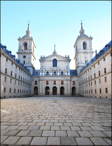Monasterio de El Escorial. Patio de los Reyes