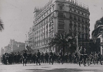 Entrada de los "nacionales" en Barcelona Entrada de los "nacionales" en Barcelona